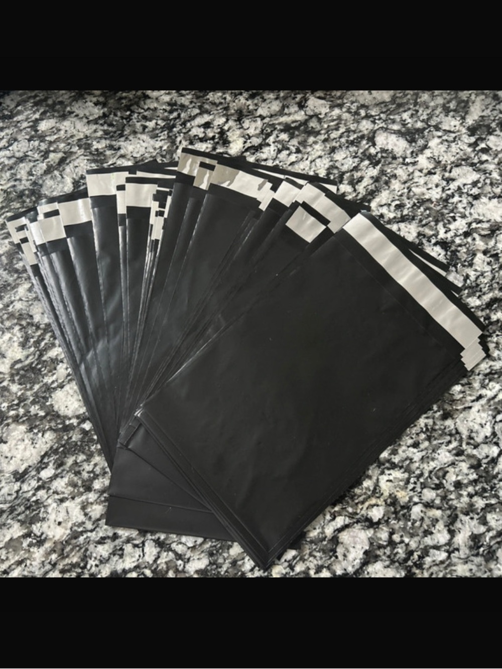 25 6X9 Black Poly Mailers